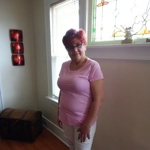 Meet your Posher, Juanita